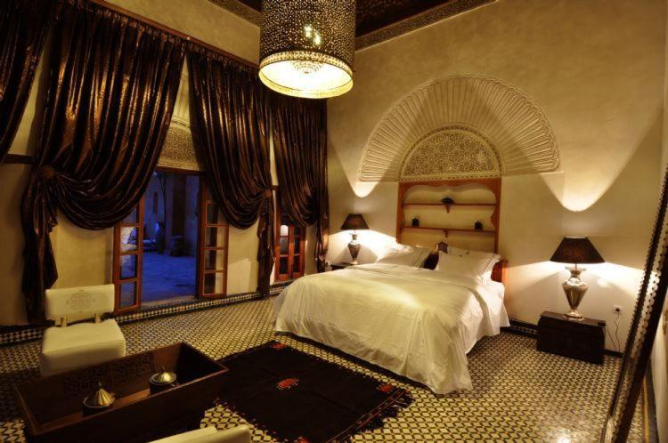 Riad Said เฟส ภายนอก รูปภาพ