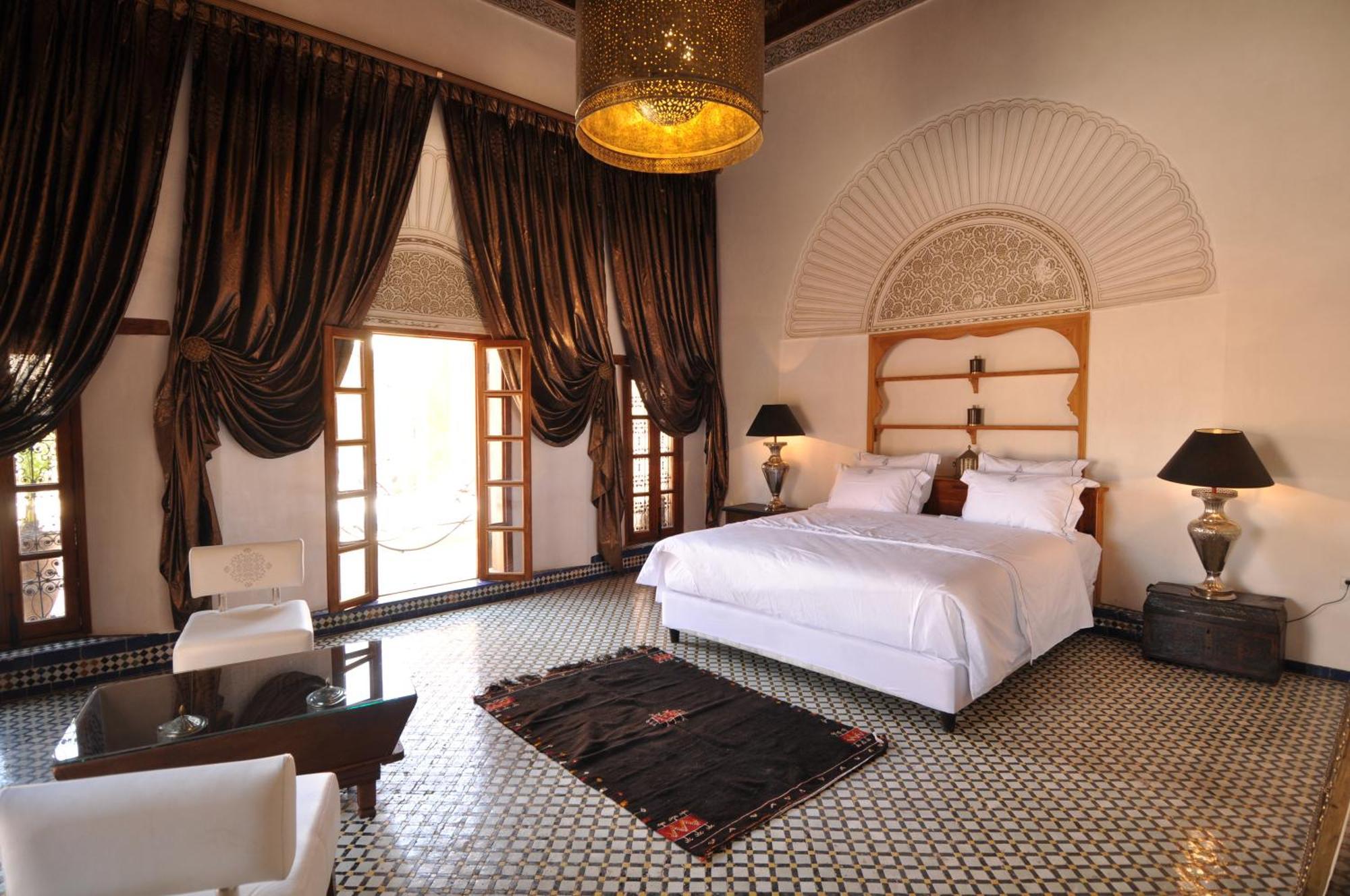 Riad Said เฟส ภายนอก รูปภาพ